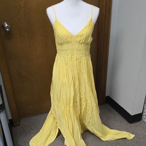 Elegant Yellow Maxi Dress